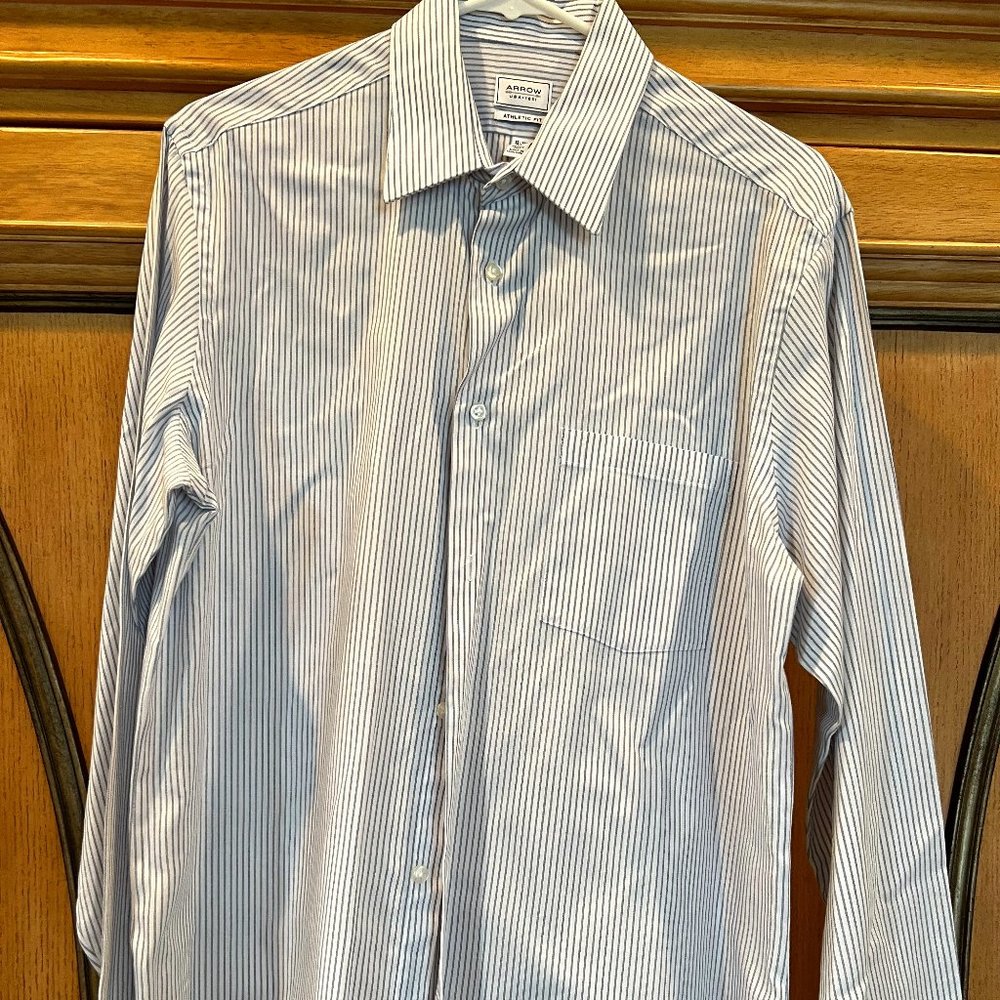Arrow Men's Long Sleeve Dress Shirt